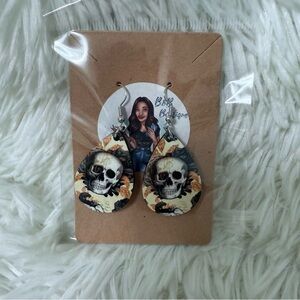 🎀 2/$10 Skull Print Black Roses Earrings